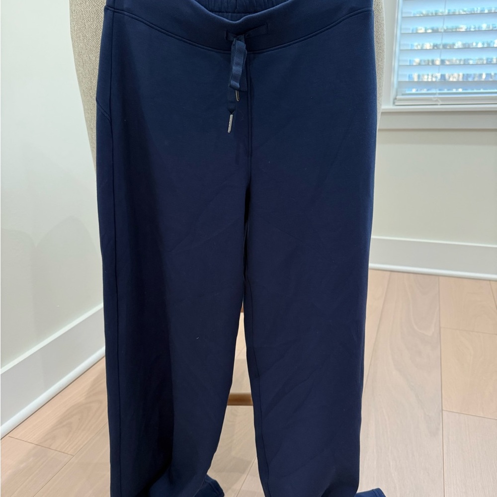 SPANX Navy Pull-On Women’s Lounge Pants Medium Regular Stretch Athleisure